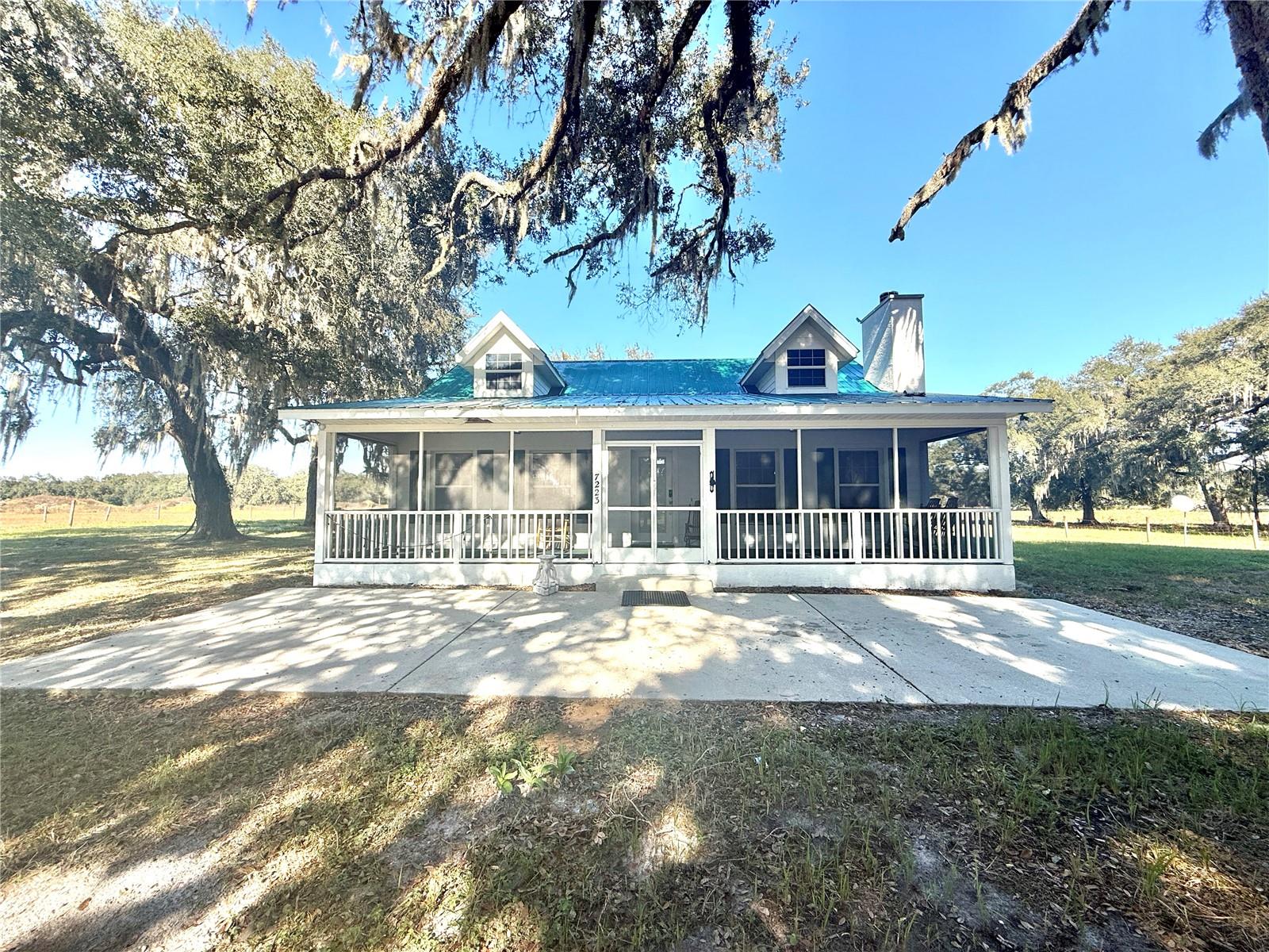 TB8452326 Property Photo