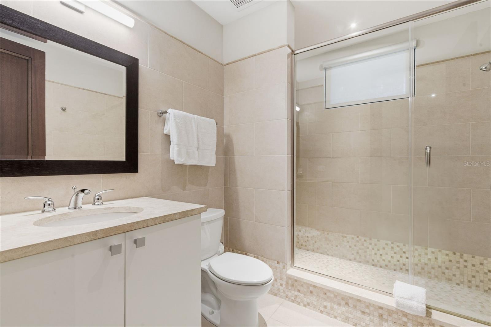 PR9117700 Property Photo