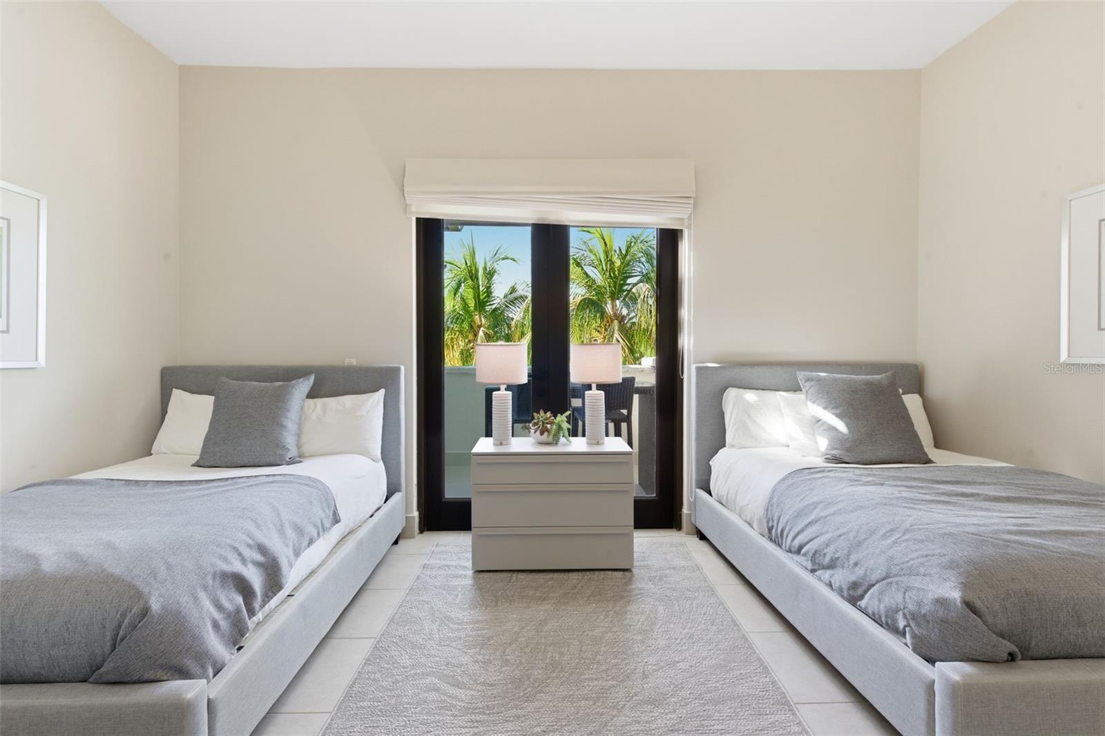 PR9117700 Property Photo