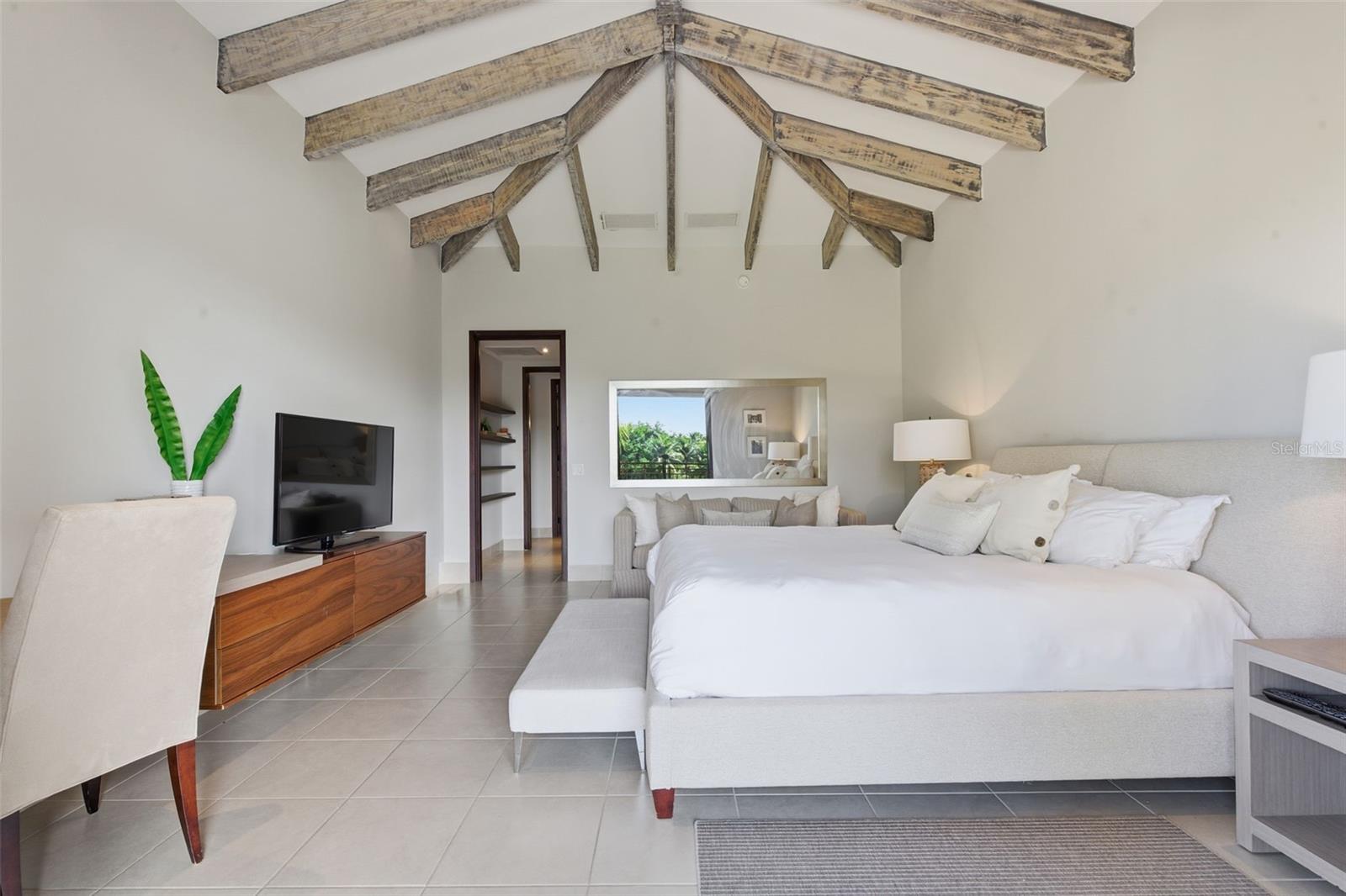 PR9117700 Property Photo