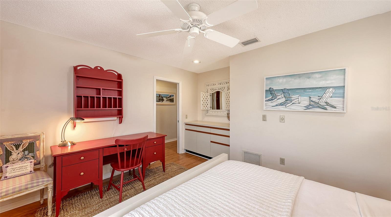 A4673661 Property Photo