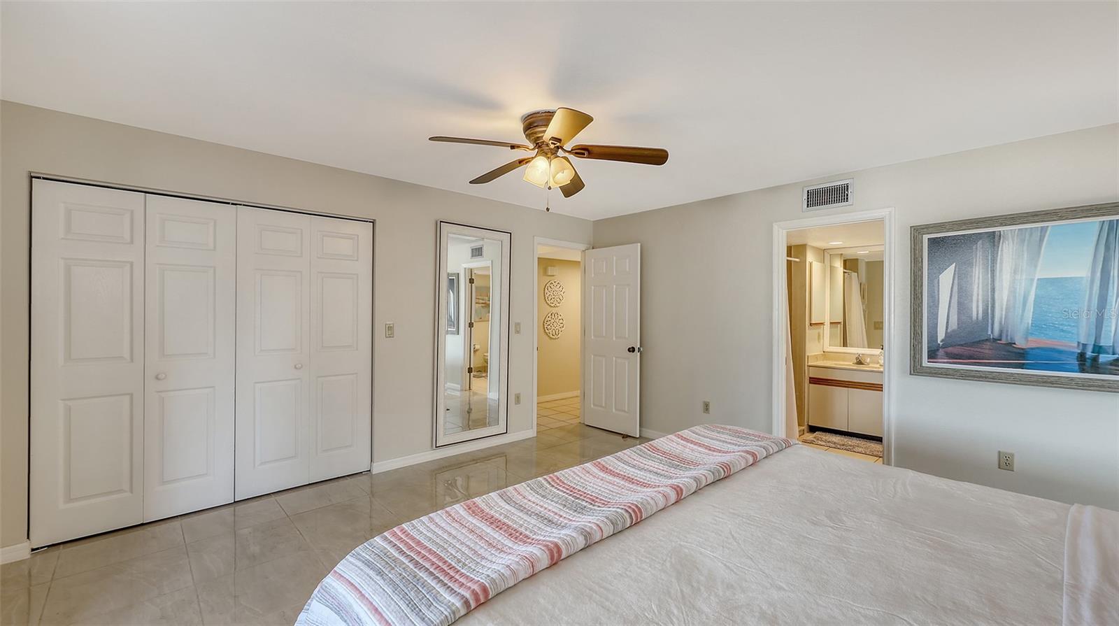 A4673661 Property Photo