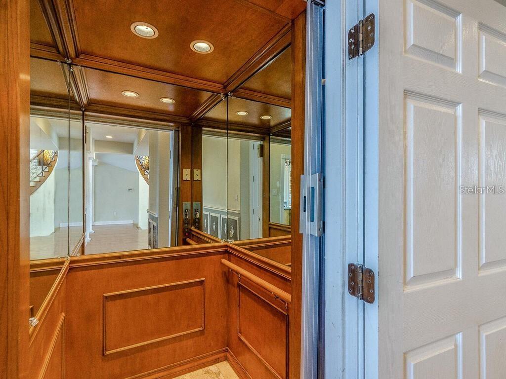 TB8452350 Property Photo