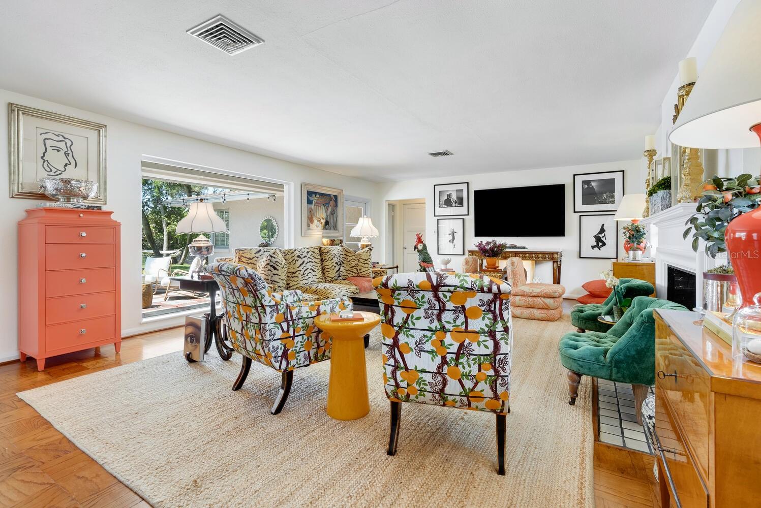 A4673664 Property Photo