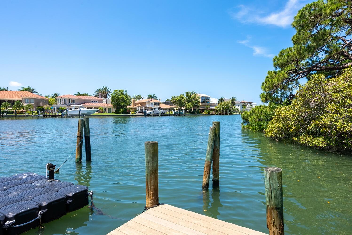 A4673664 Property Photo