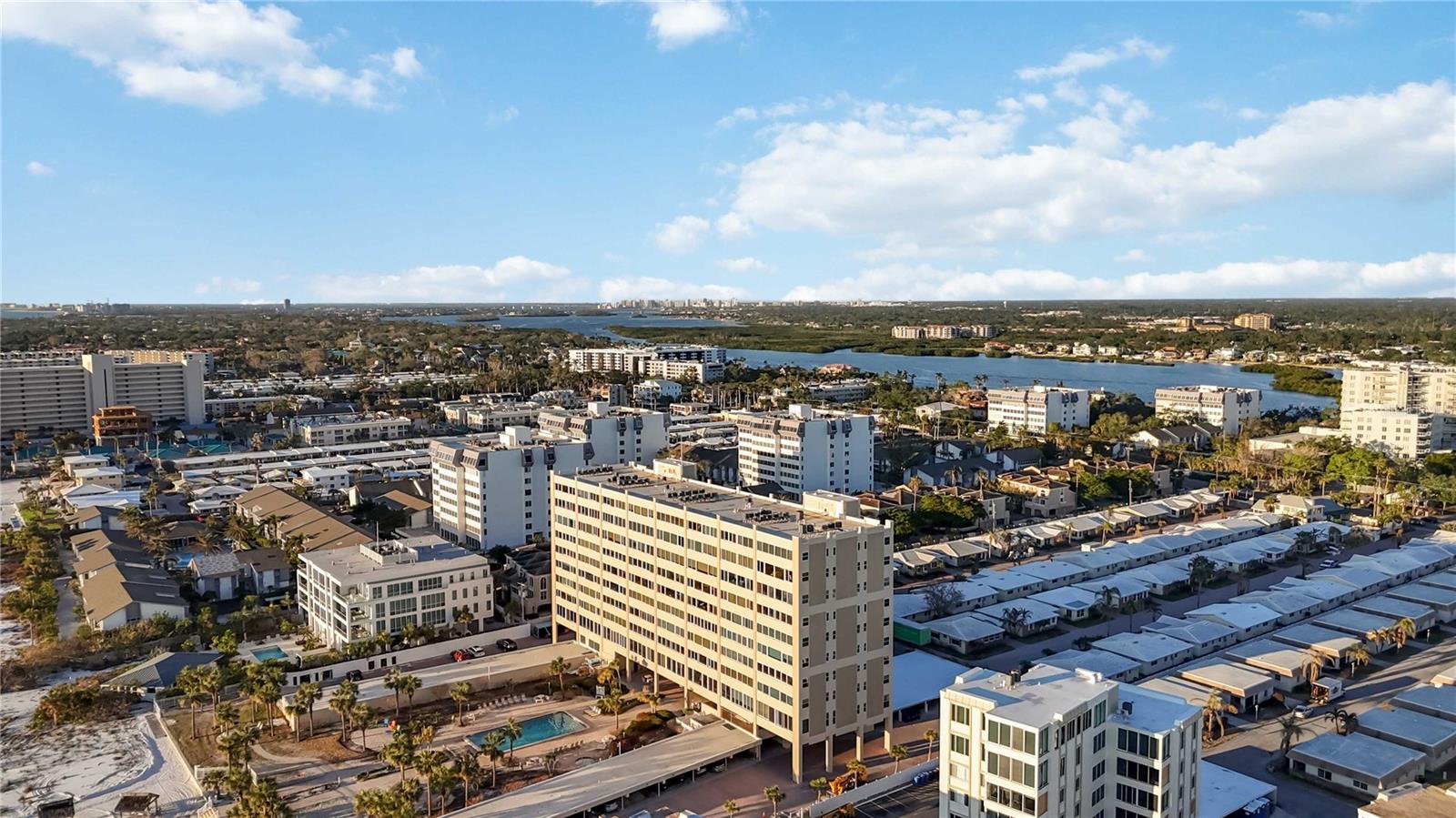 6140 MIDNIGHT PASS RD #407, SARASOTA, FL, 34242