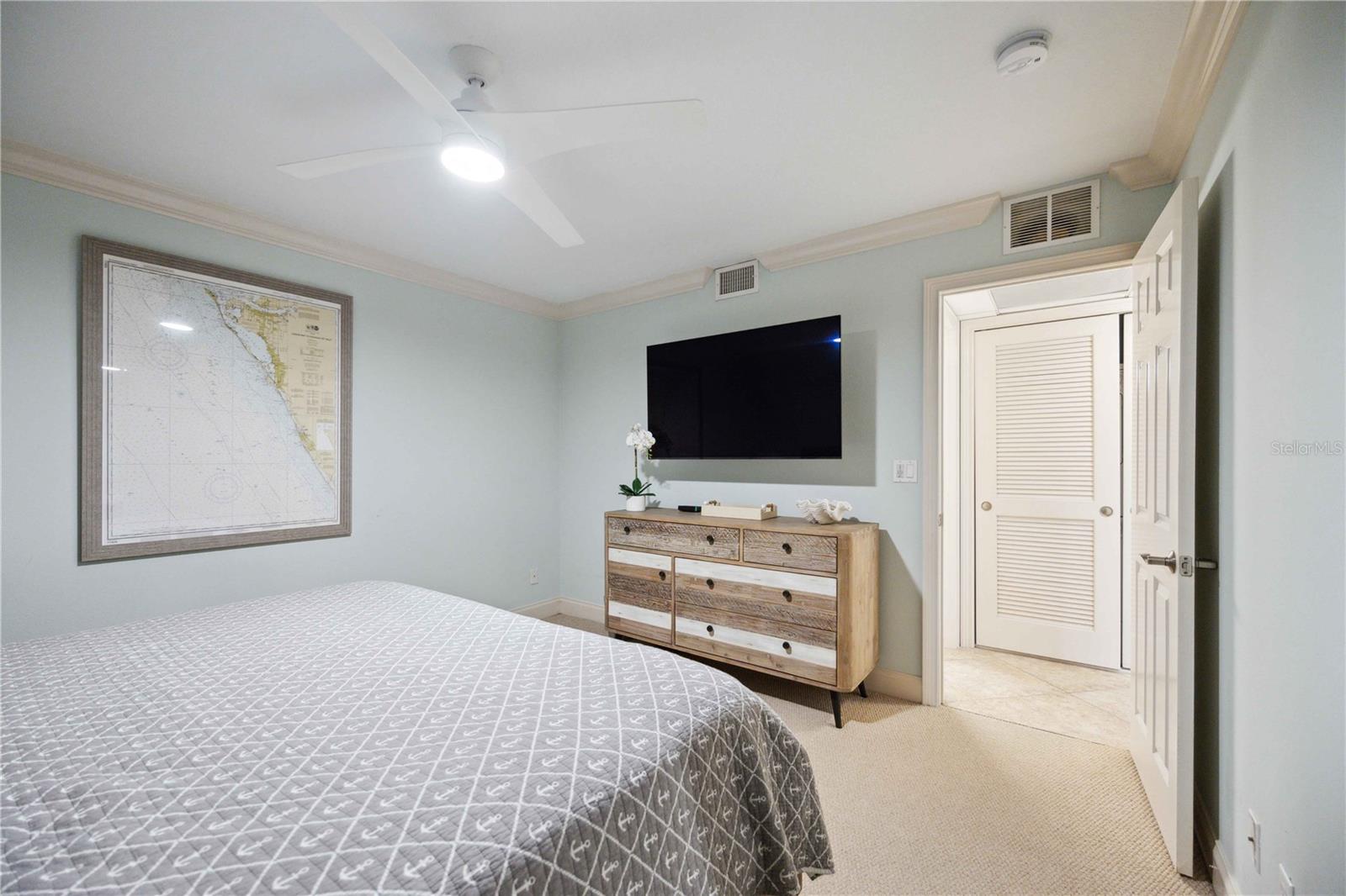 6140 MIDNIGHT PASS RD #407, SARASOTA, FL, 34242