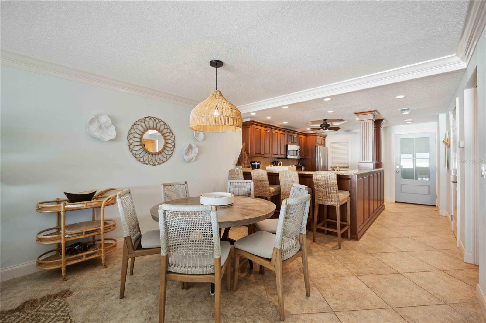 6140 MIDNIGHT PASS RD #407, SARASOTA, FL, 34242