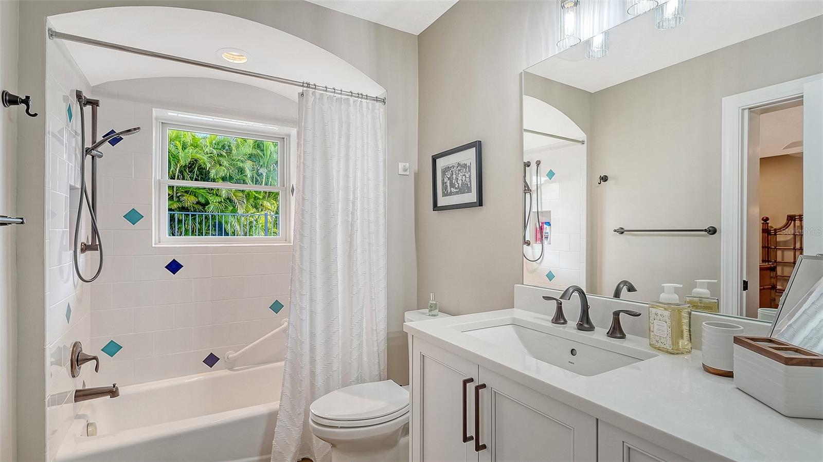 A4673685 Property Photo