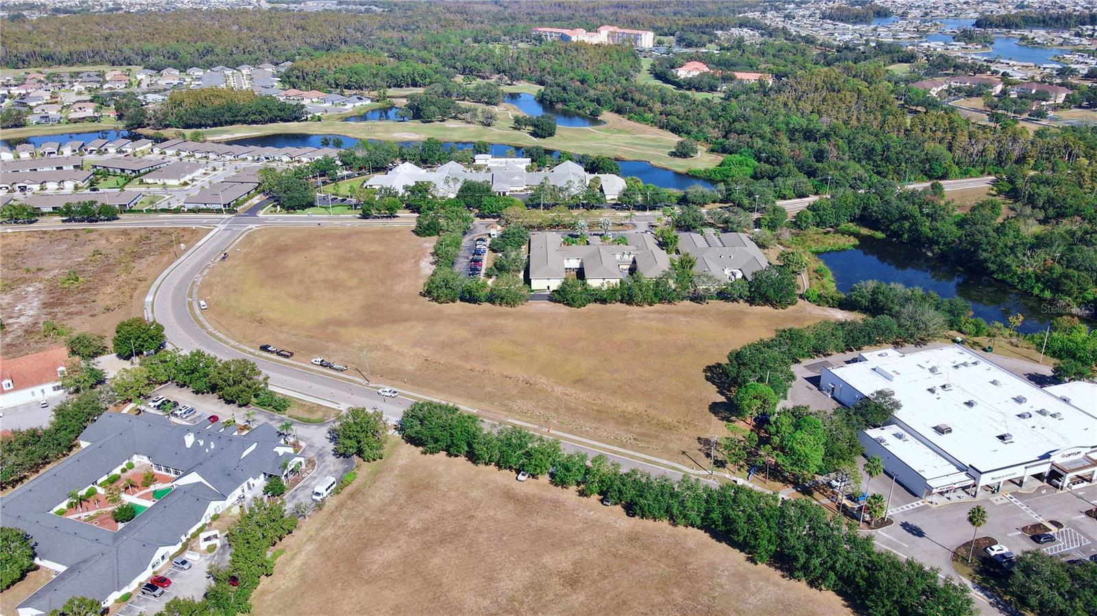 Cortaro Dr, Sun City Center, FL 33573