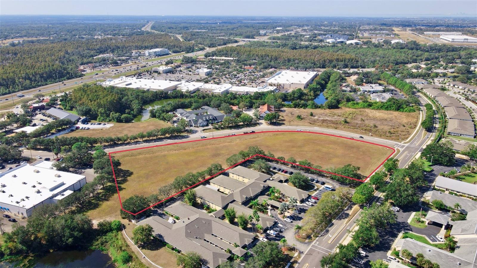 Cortaro Dr, Sun City Center, FL 33573
