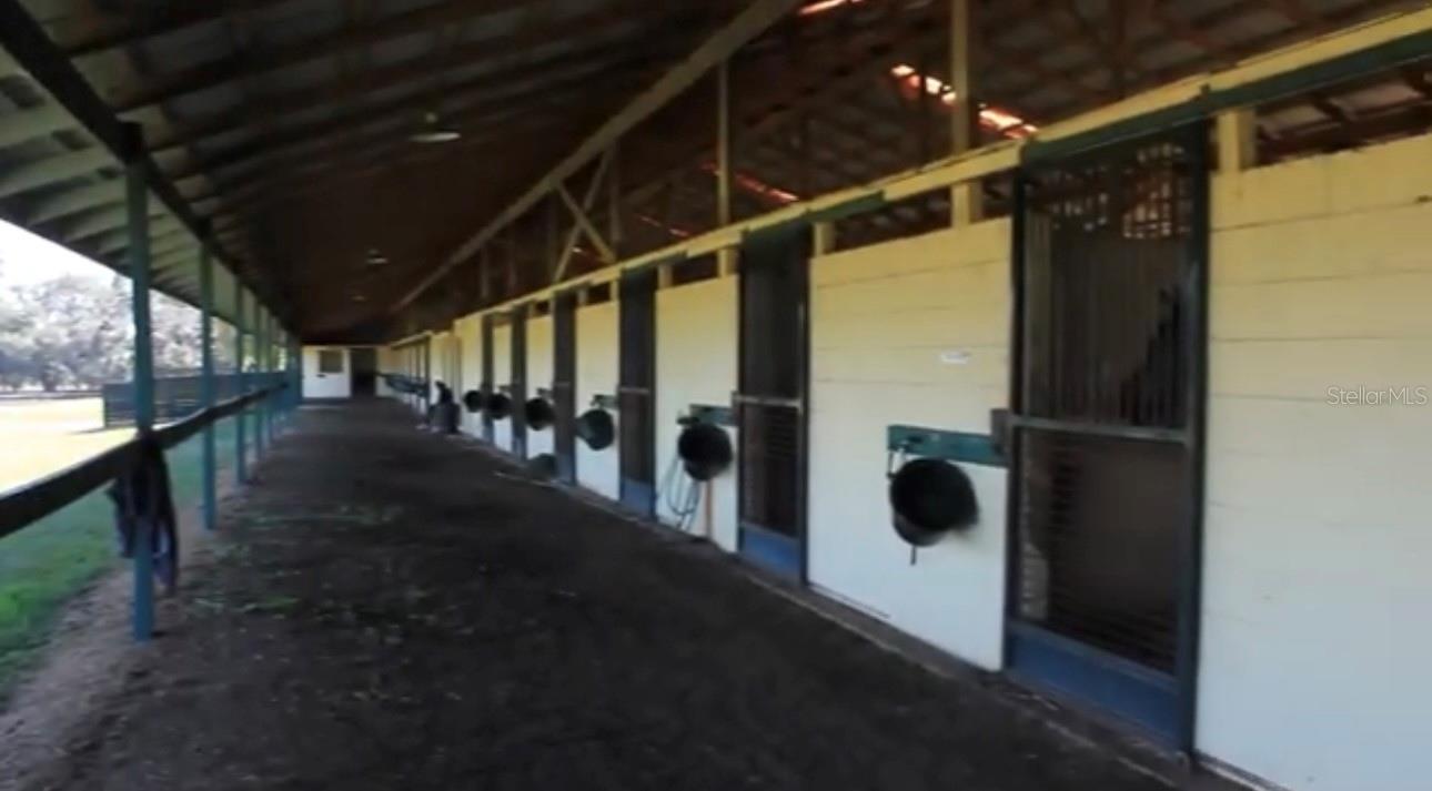 O6364015 Property Photo