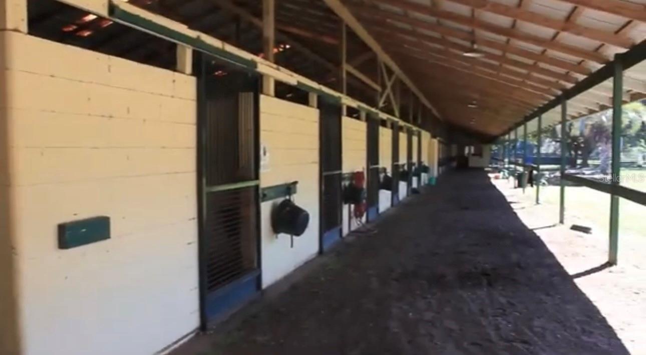 O6364015 Property Photo