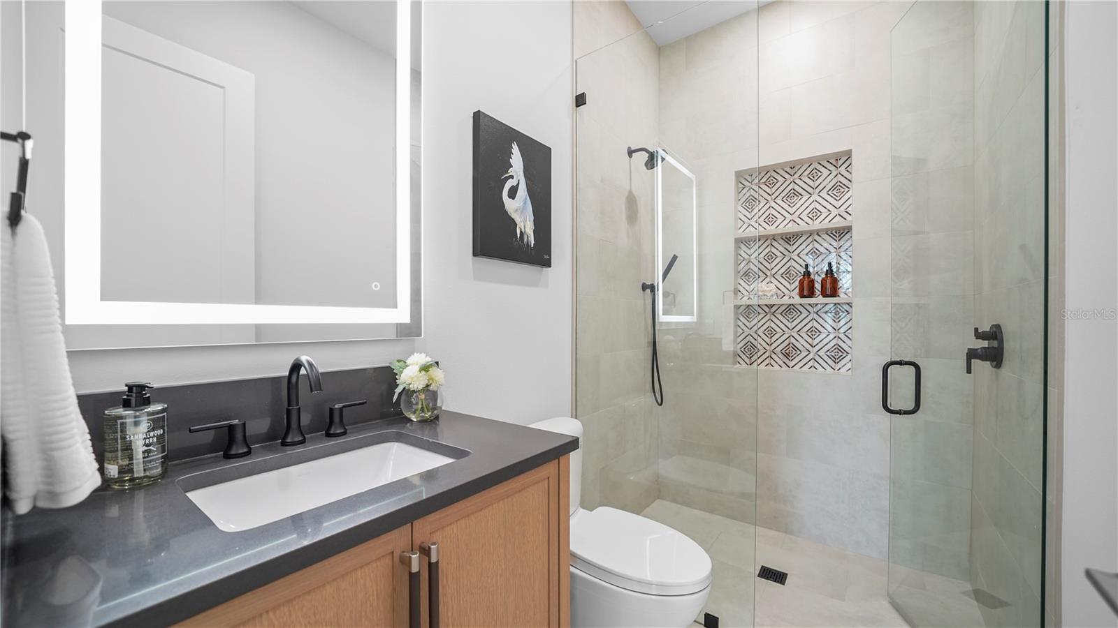 A4673707 Property Photo