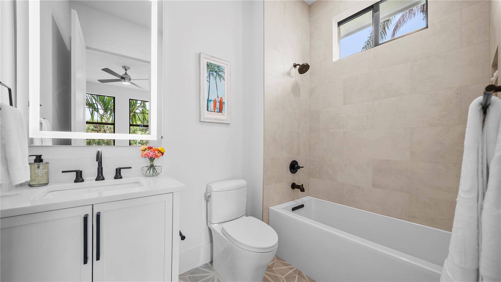 A4673707 Property Photo