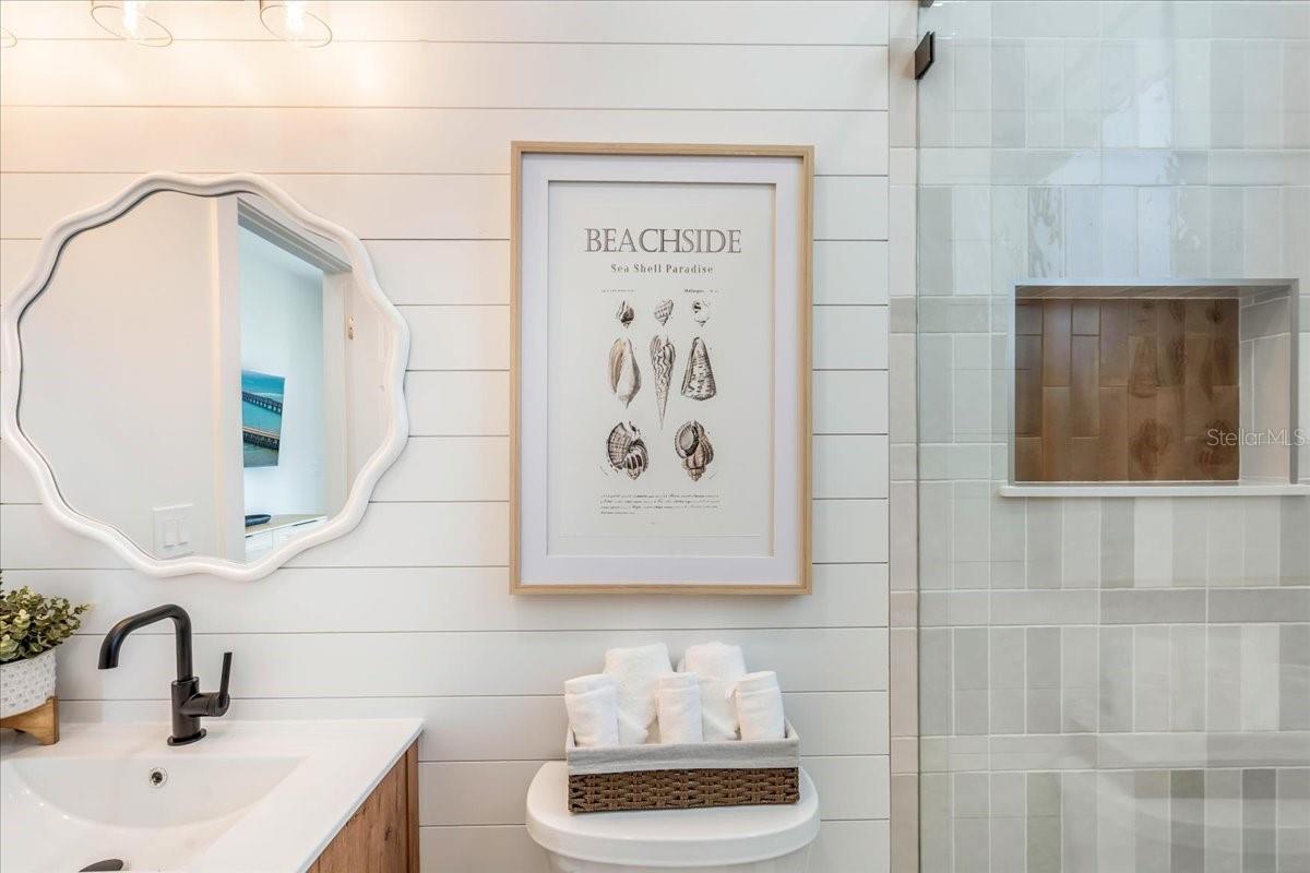 TB8452489 Property Photo