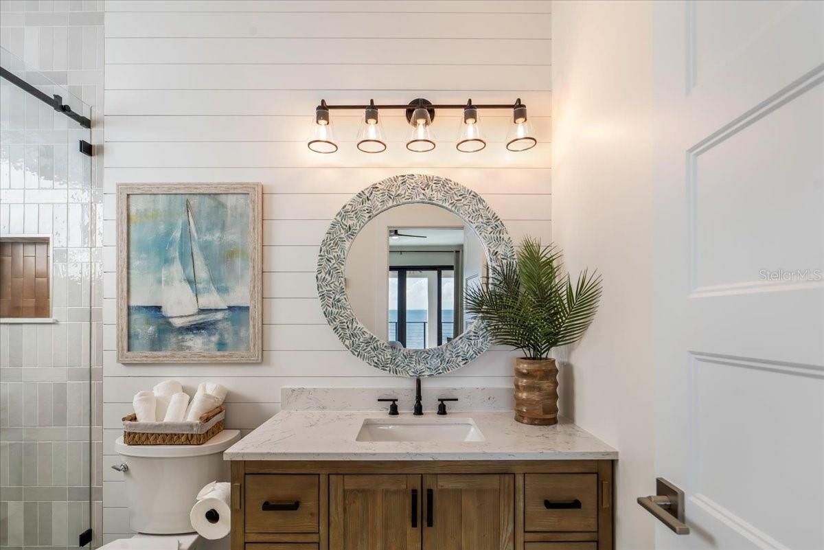 TB8452489 Property Photo