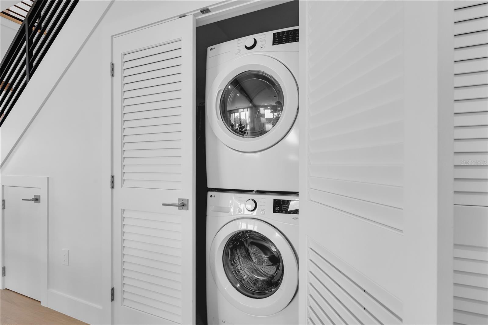 TB8452489 Property Photo