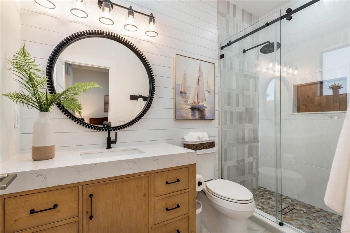 TB8452489 Property Photo