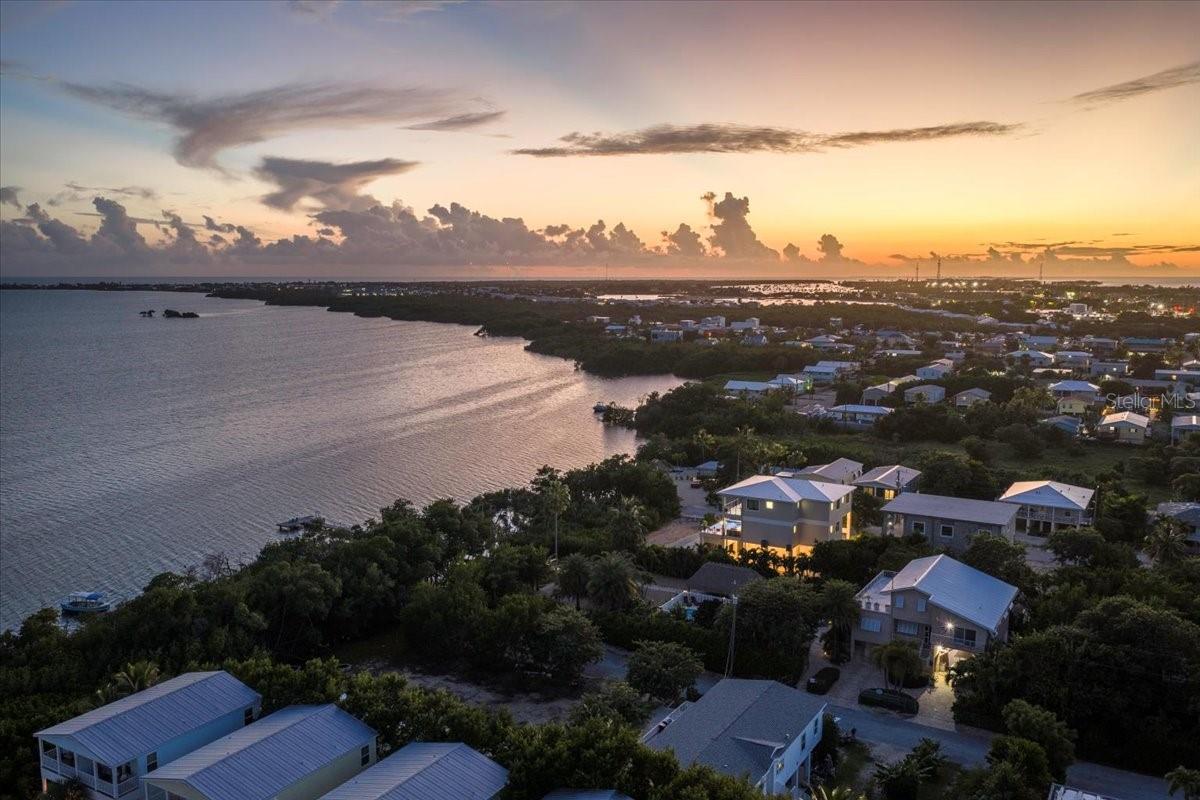 TB8452489 Property Photo