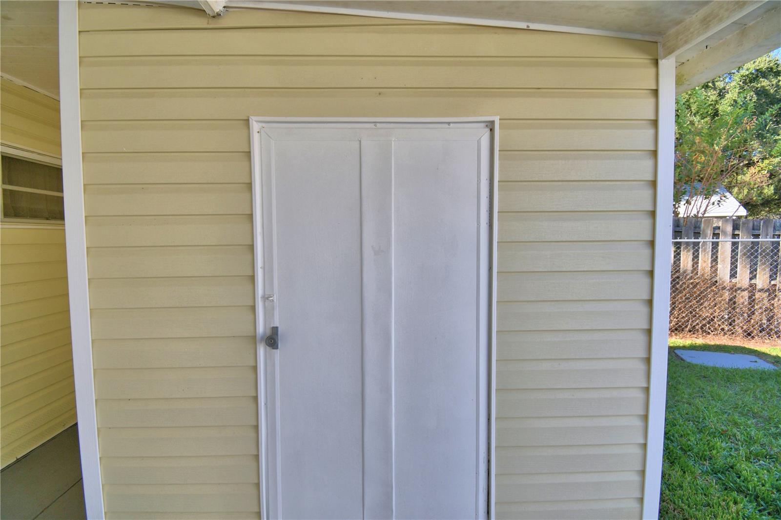 P4937169 Property Photo