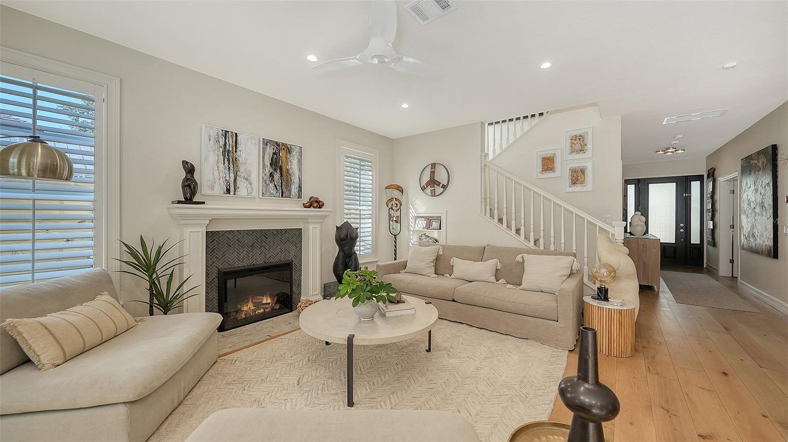 A4673742 Property Photo