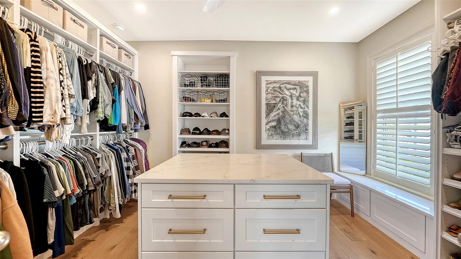 A4673742 Property Photo