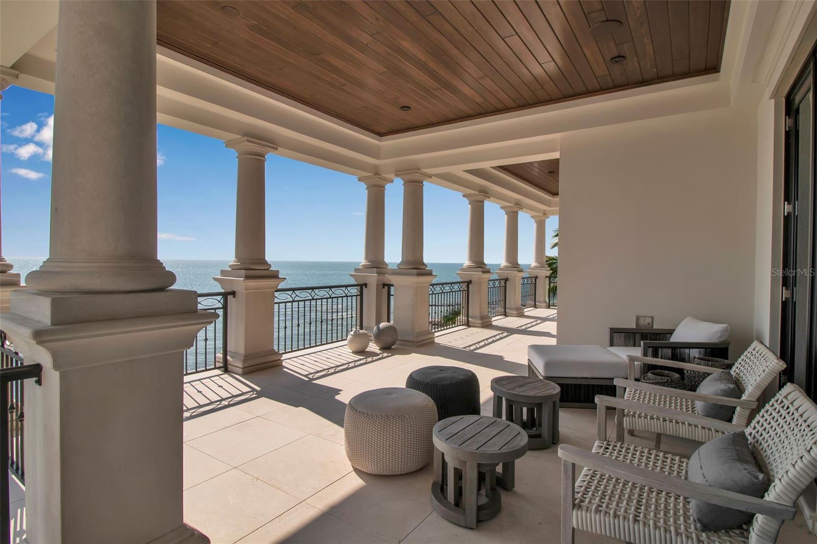 A4673754 Property Photo