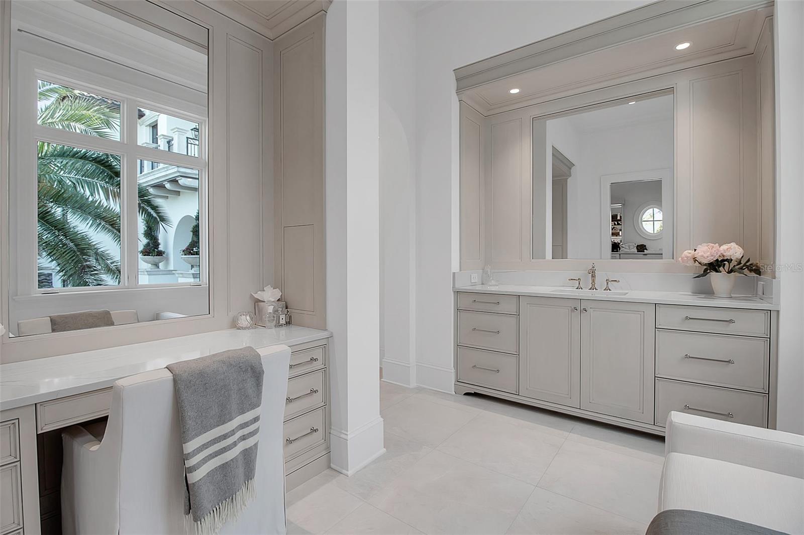 A4673754 Property Photo