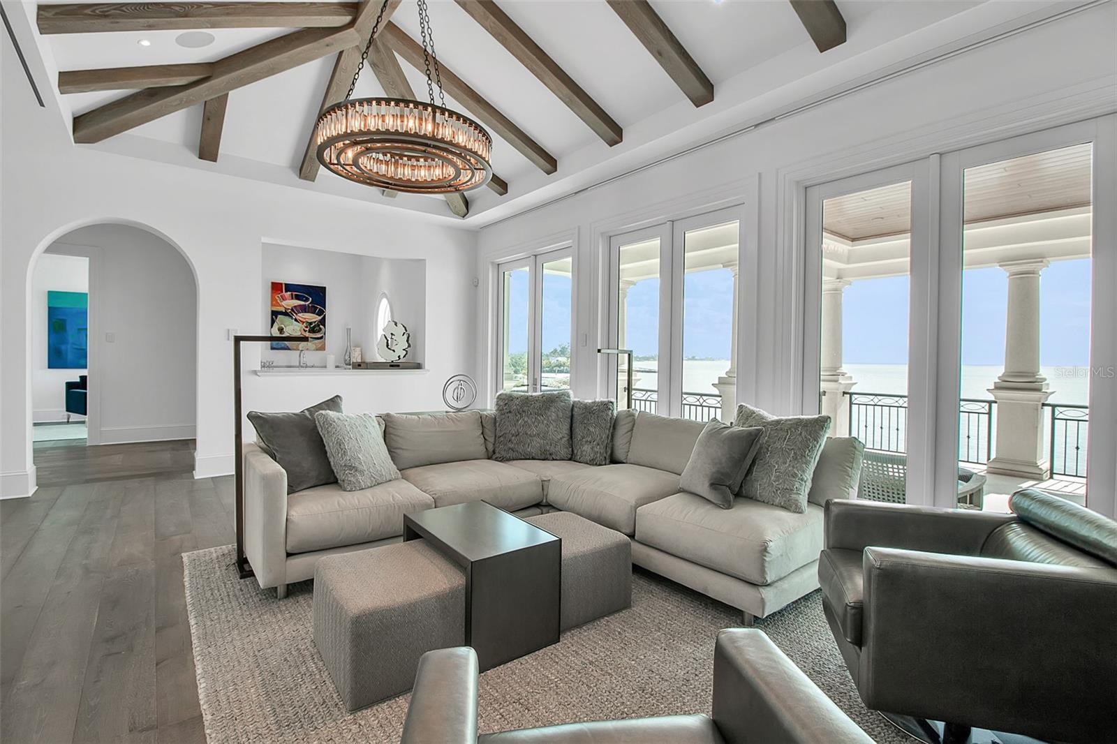 A4673754 Property Photo