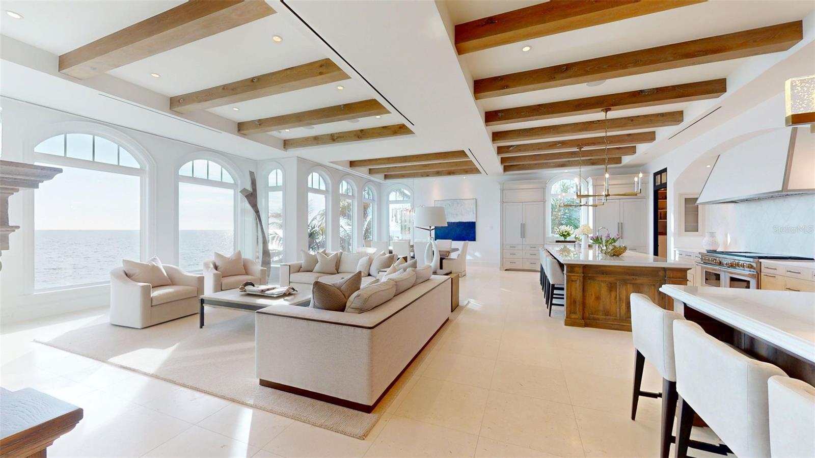 A4673754 Property Photo