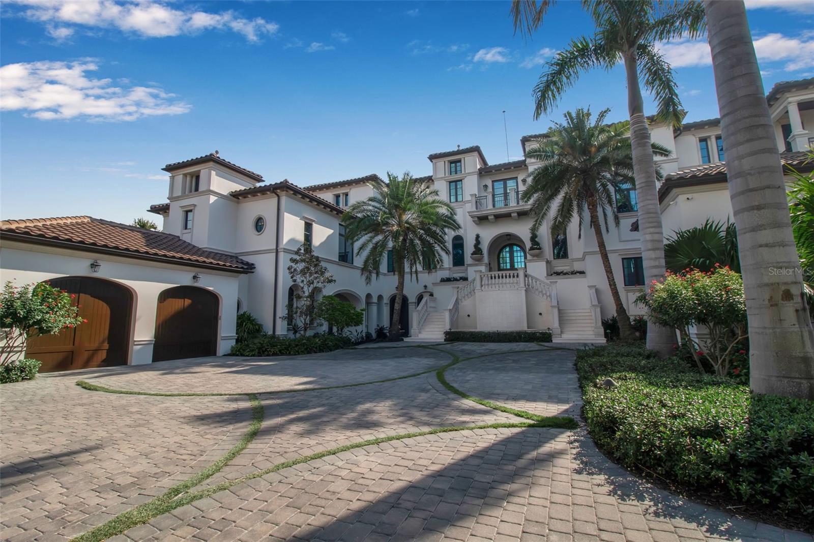 A4673754 Property Photo