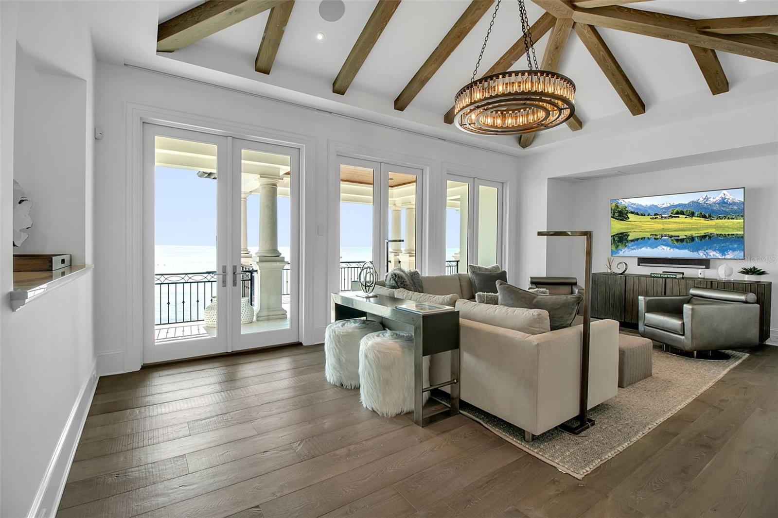 A4673754 Property Photo