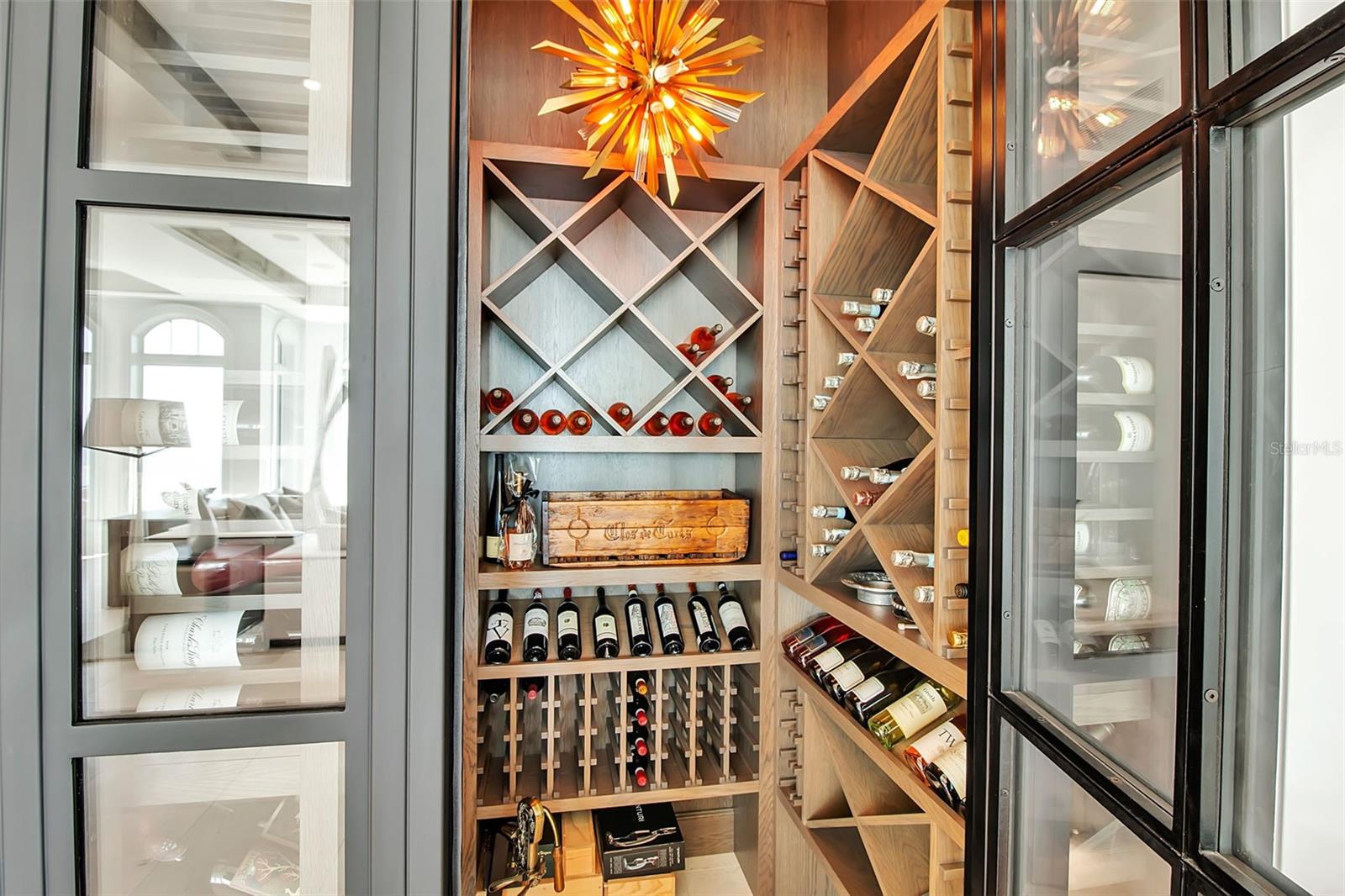 A4673754 Property Photo