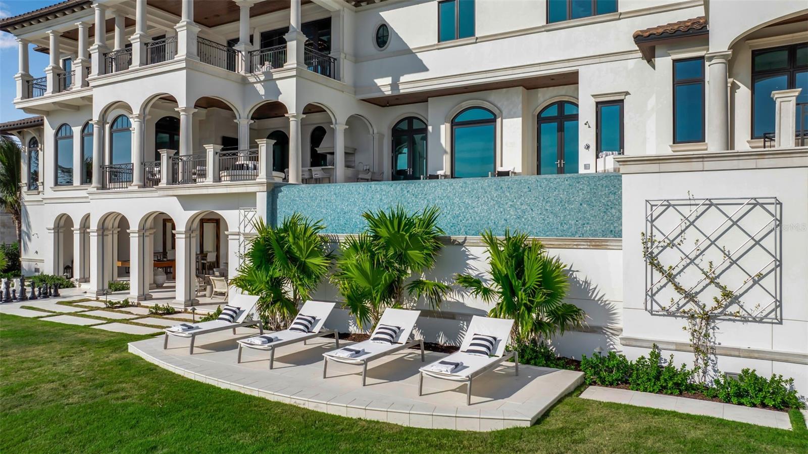 A4673754 Property Photo