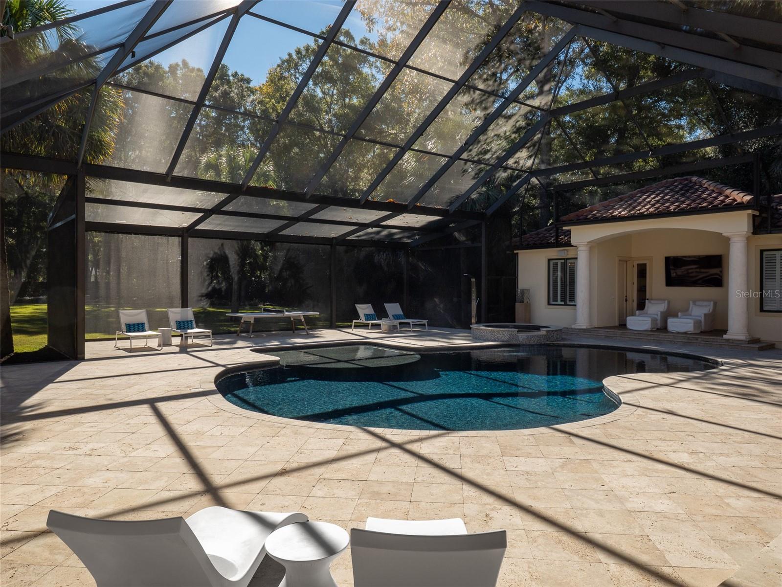 GC535728 Property Photo