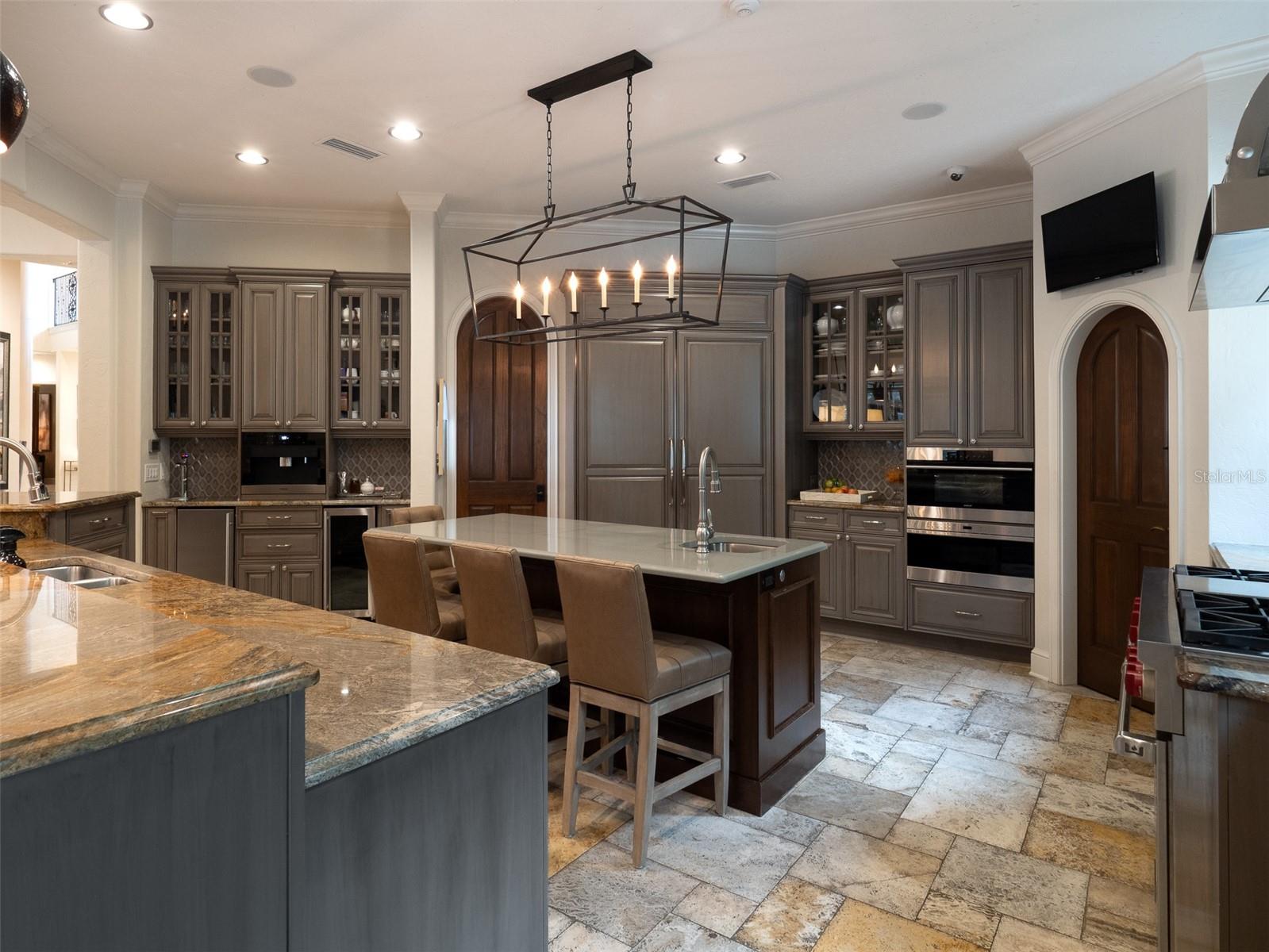 GC535728 Property Photo