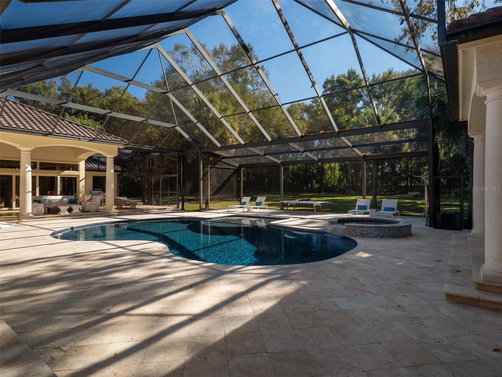 GC535728 Property Photo