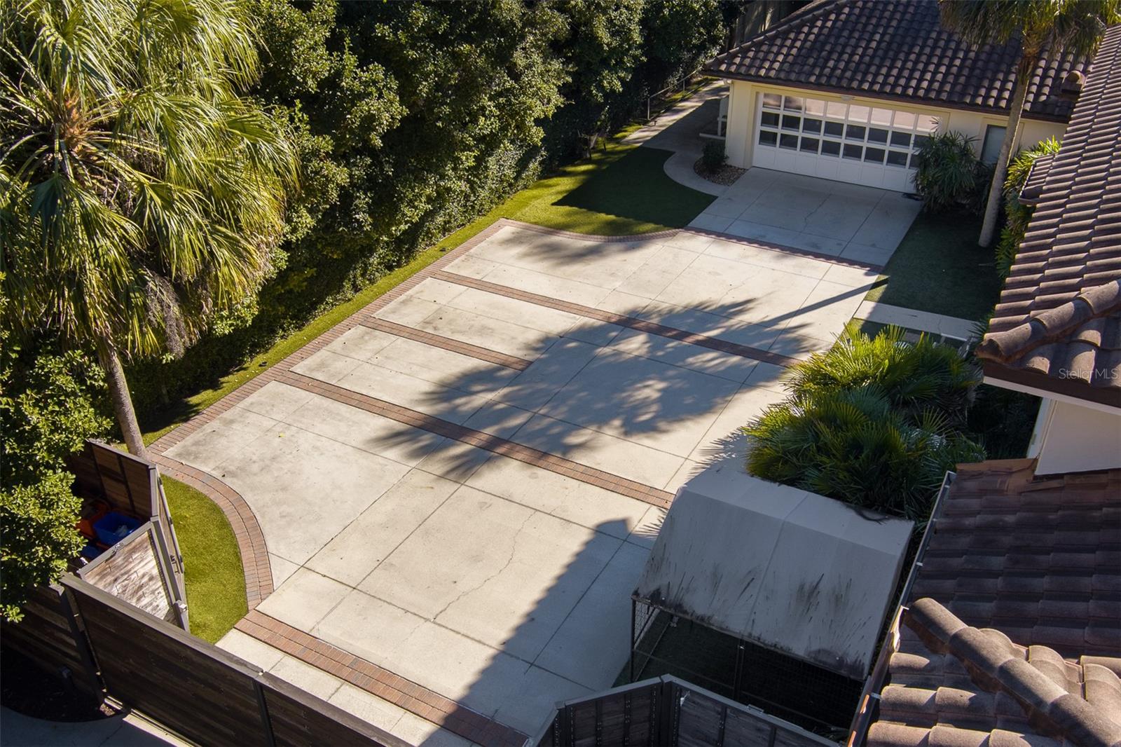 GC535728 Property Photo