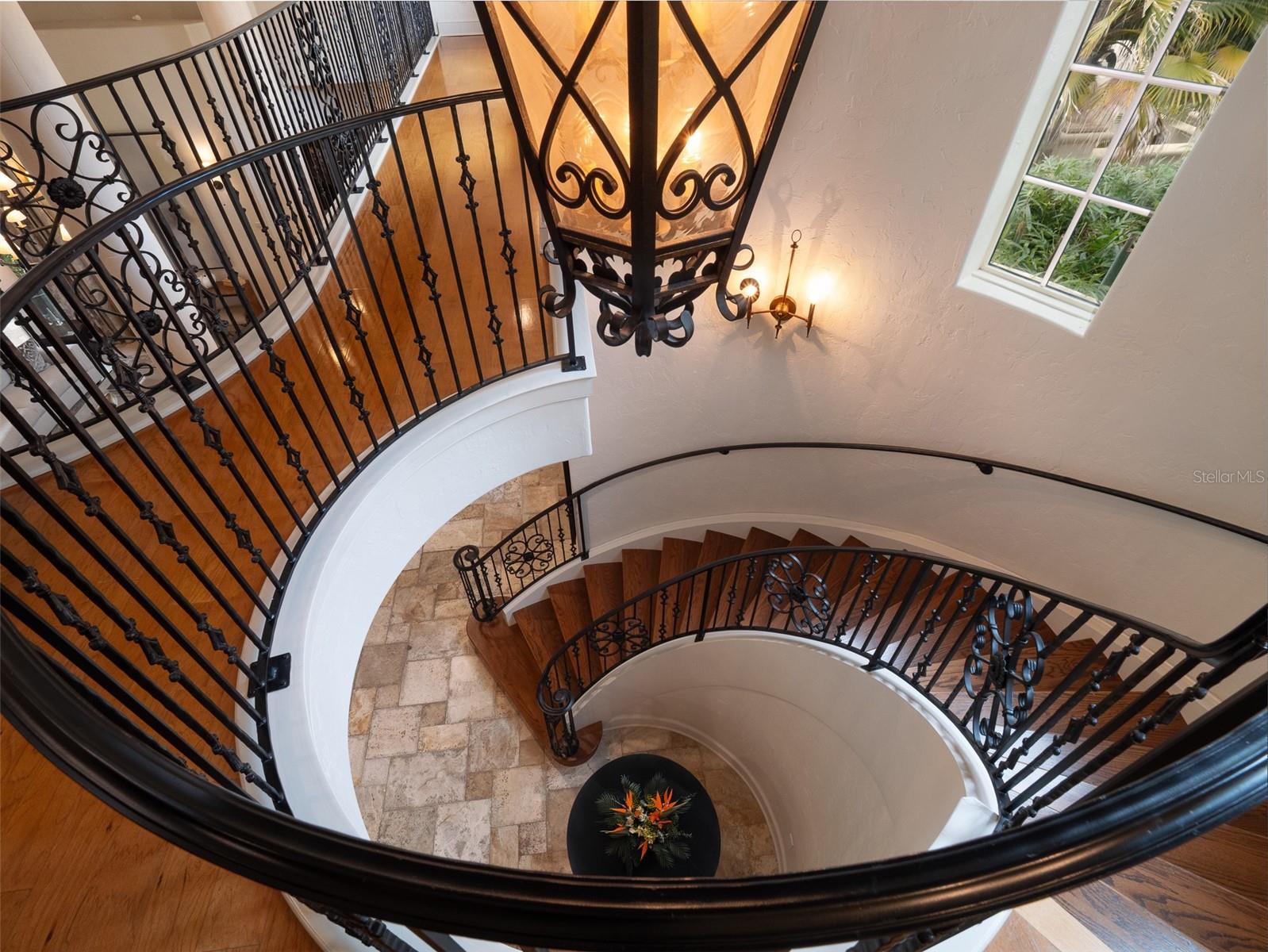 GC535728 Property Photo