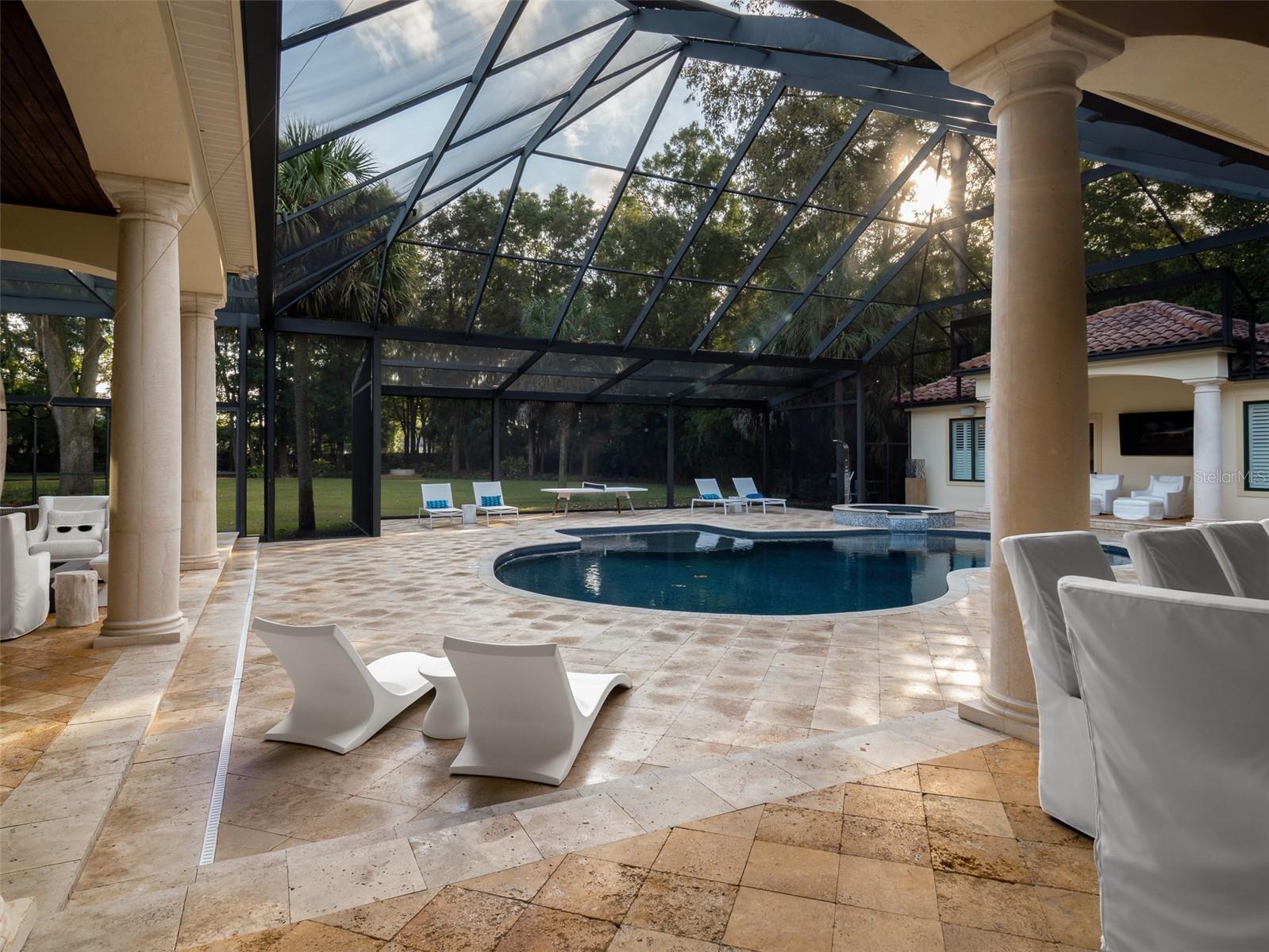 GC535728 Property Photo