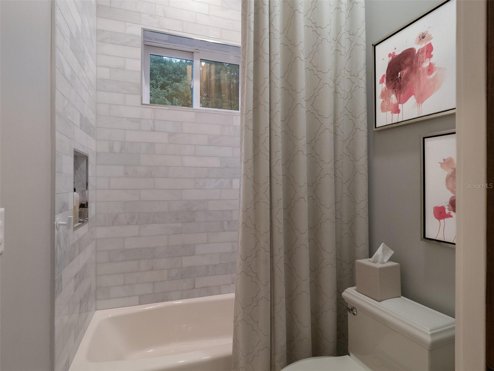 GC535728 Property Photo