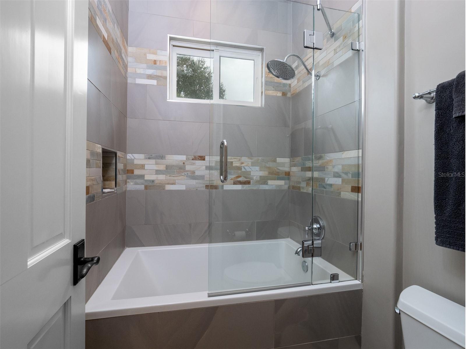 GC535728 Property Photo