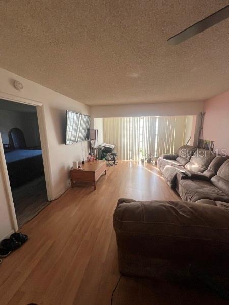 TB8452634 Property Photo