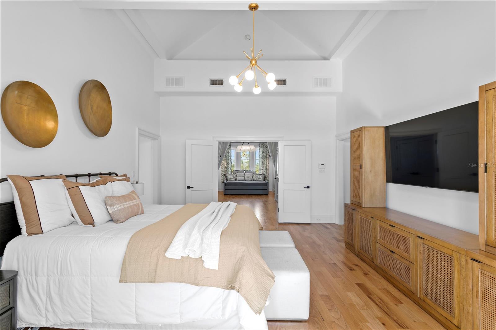 TB8452668 Property Photo