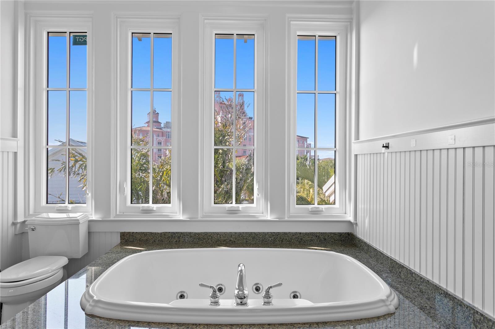 TB8452668 Property Photo