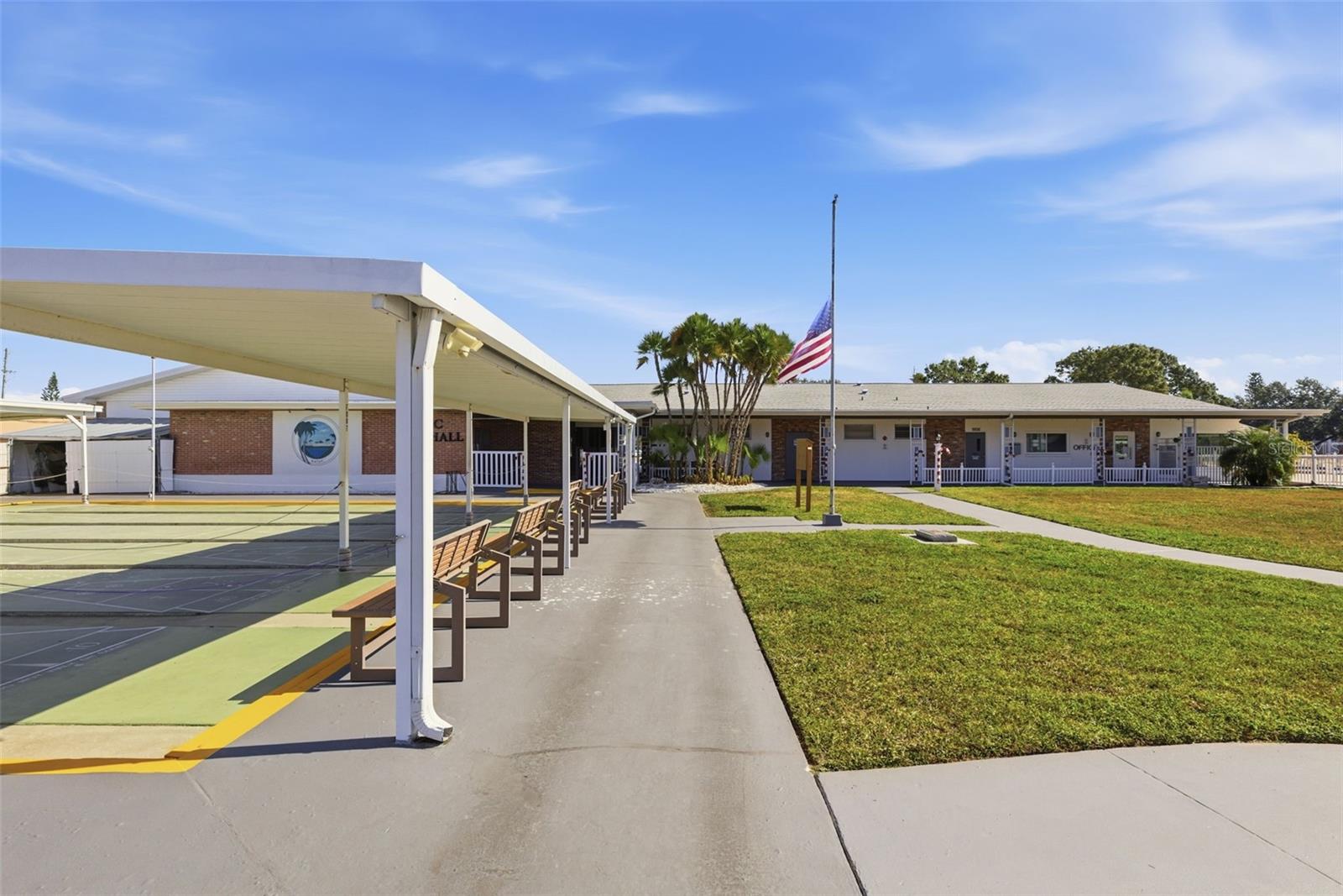 TB8452711 Property Photo