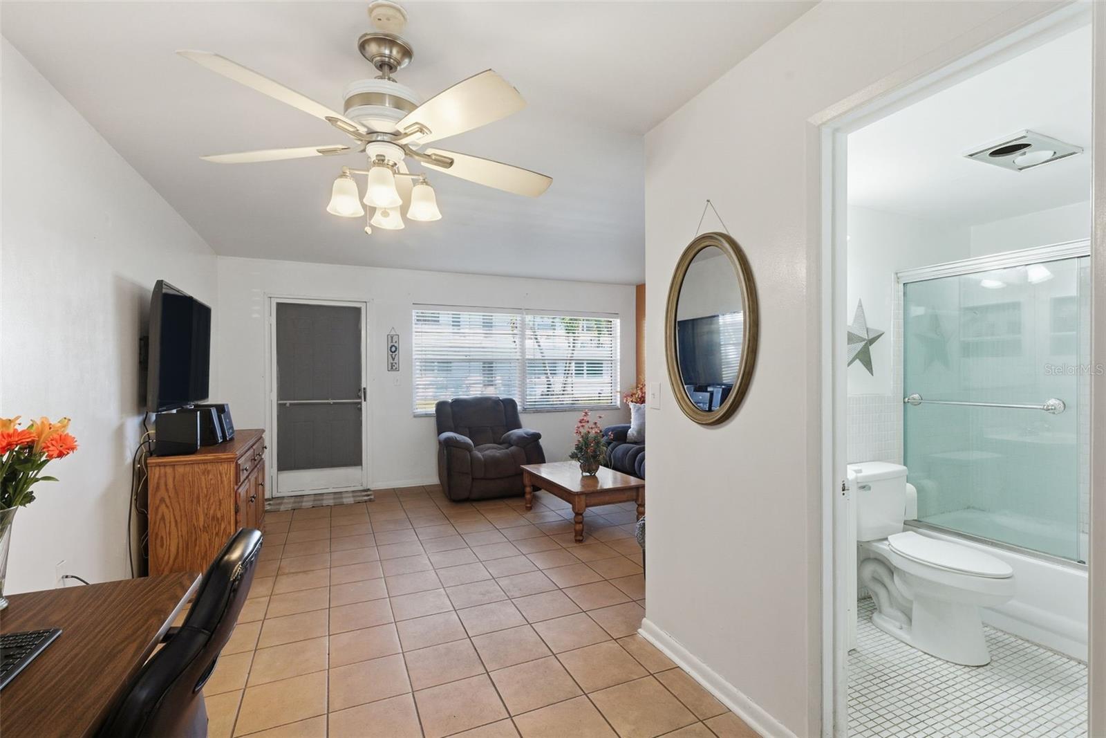 TB8452711 Property Photo