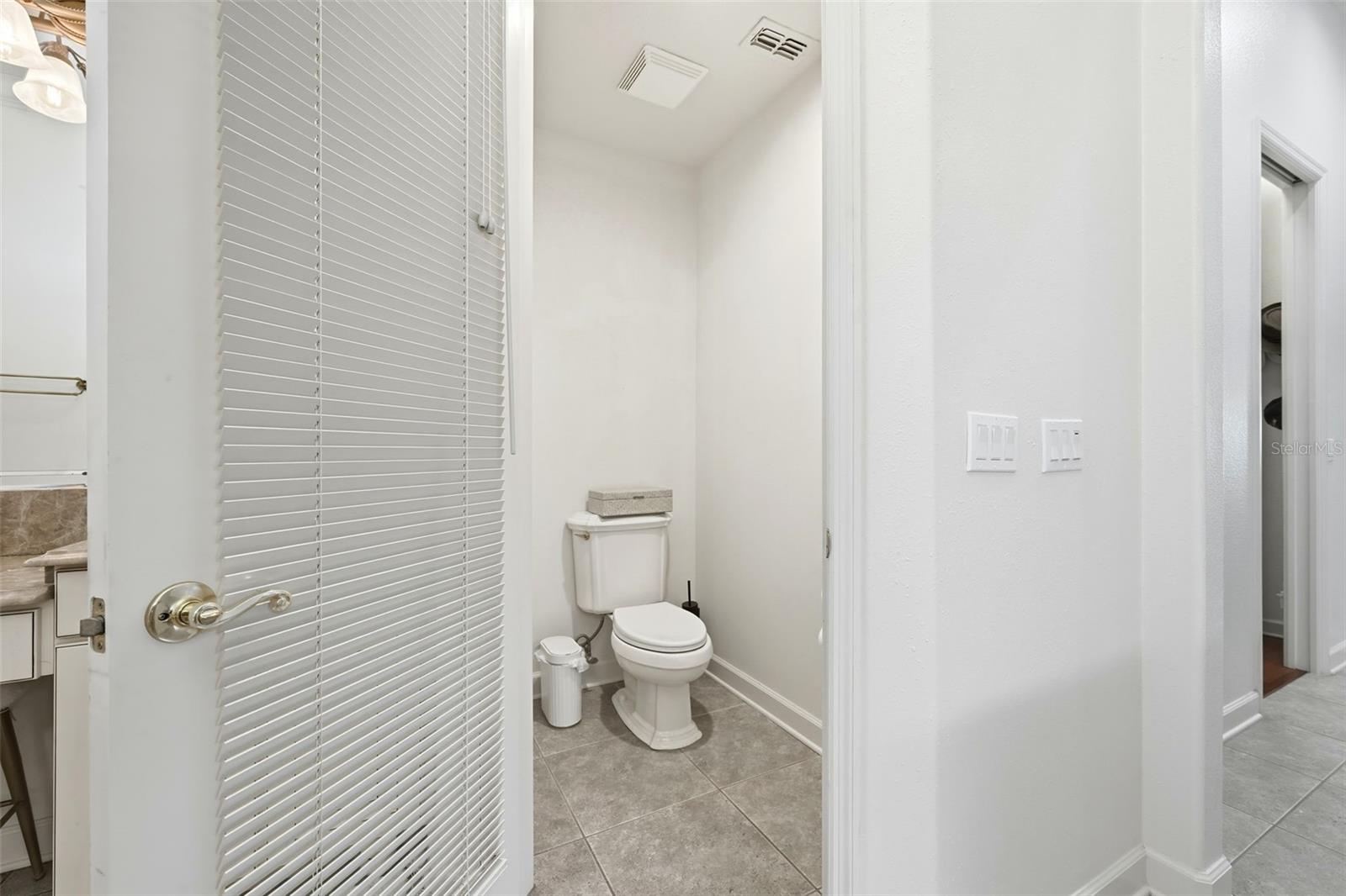 O6364283 Property Photo