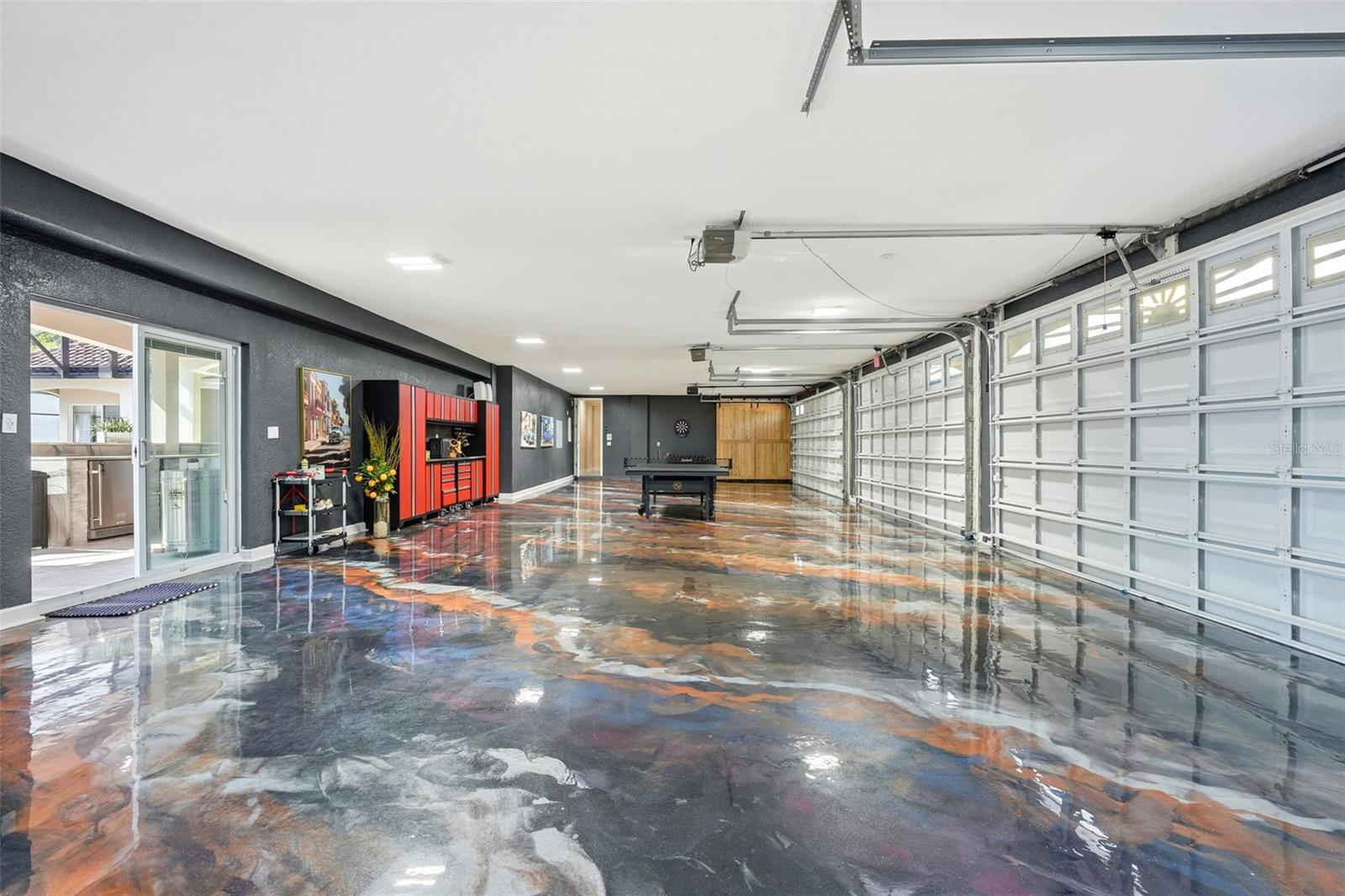 O6364283 Property Photo